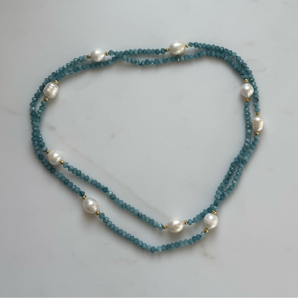 NWOT Tuckernuck Jewelry Aquamarine and Pearl Necklace